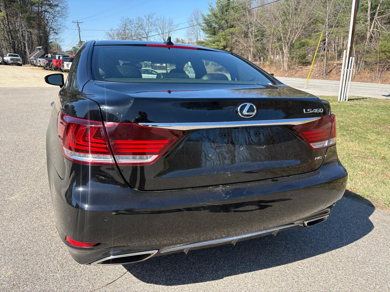 Lexus LS 460 Luxury Sedan AWD 2013