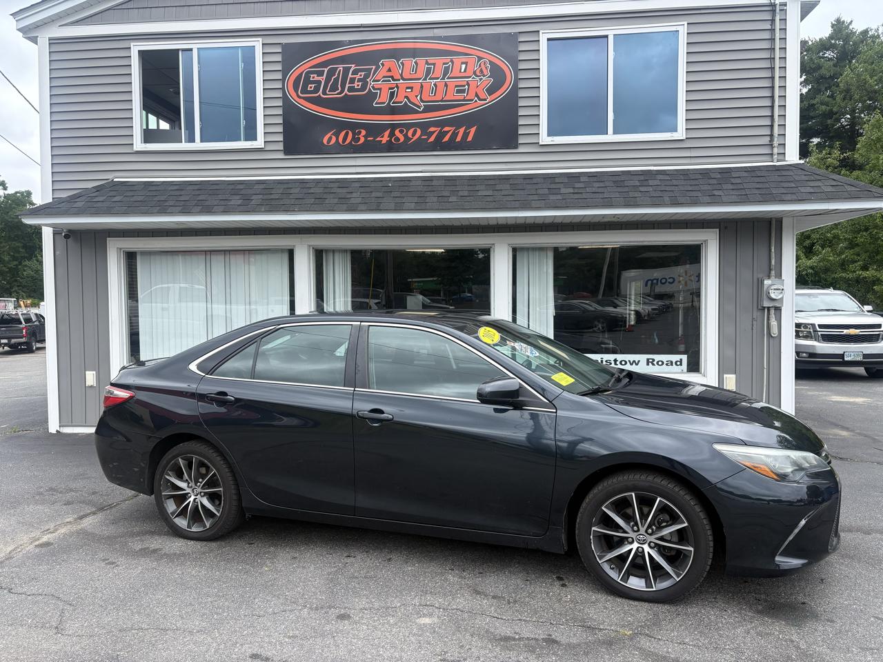 Toyota Camry XLE V6 2015