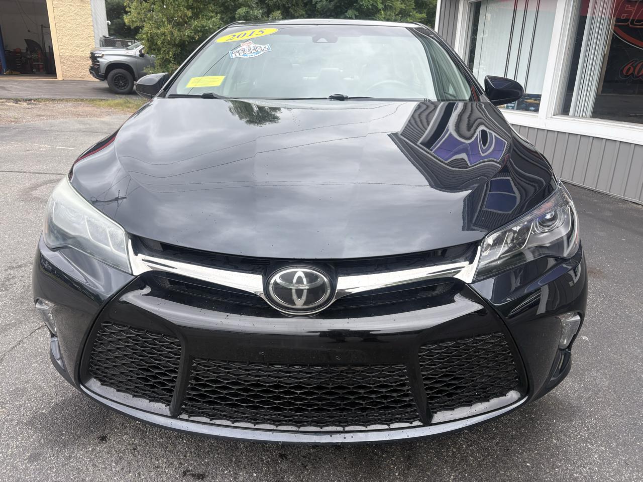 Toyota Camry XLE V6 2015