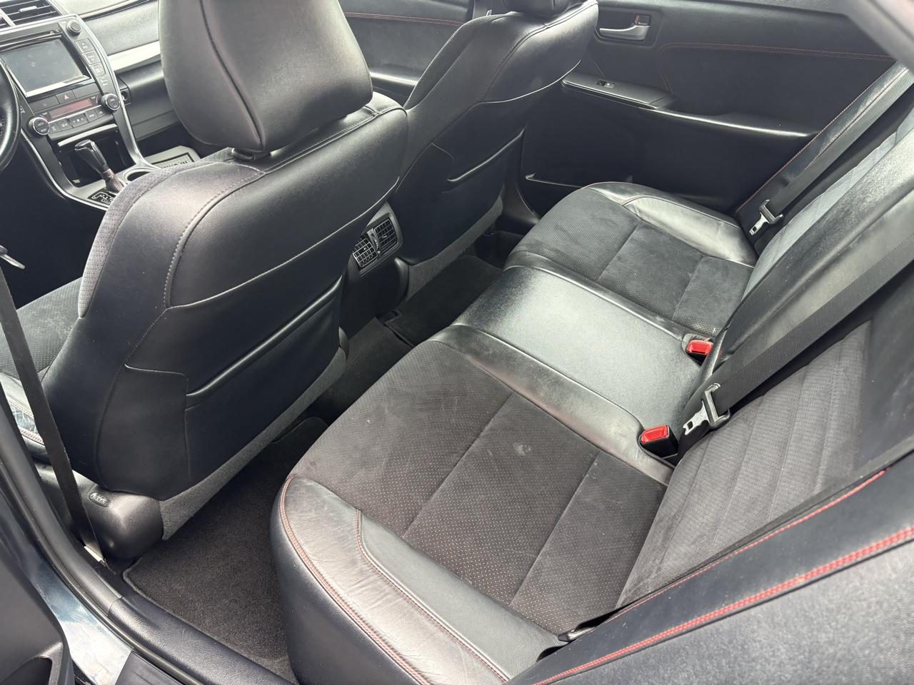 Toyota Camry XLE V6 2015