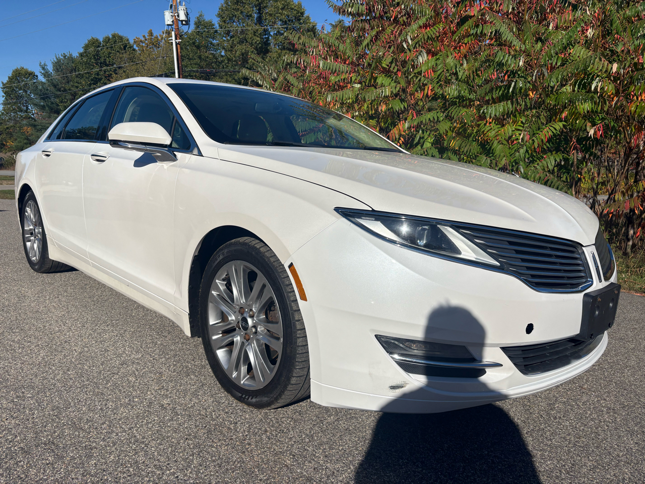 2015 Lincoln MKZ Base's photo