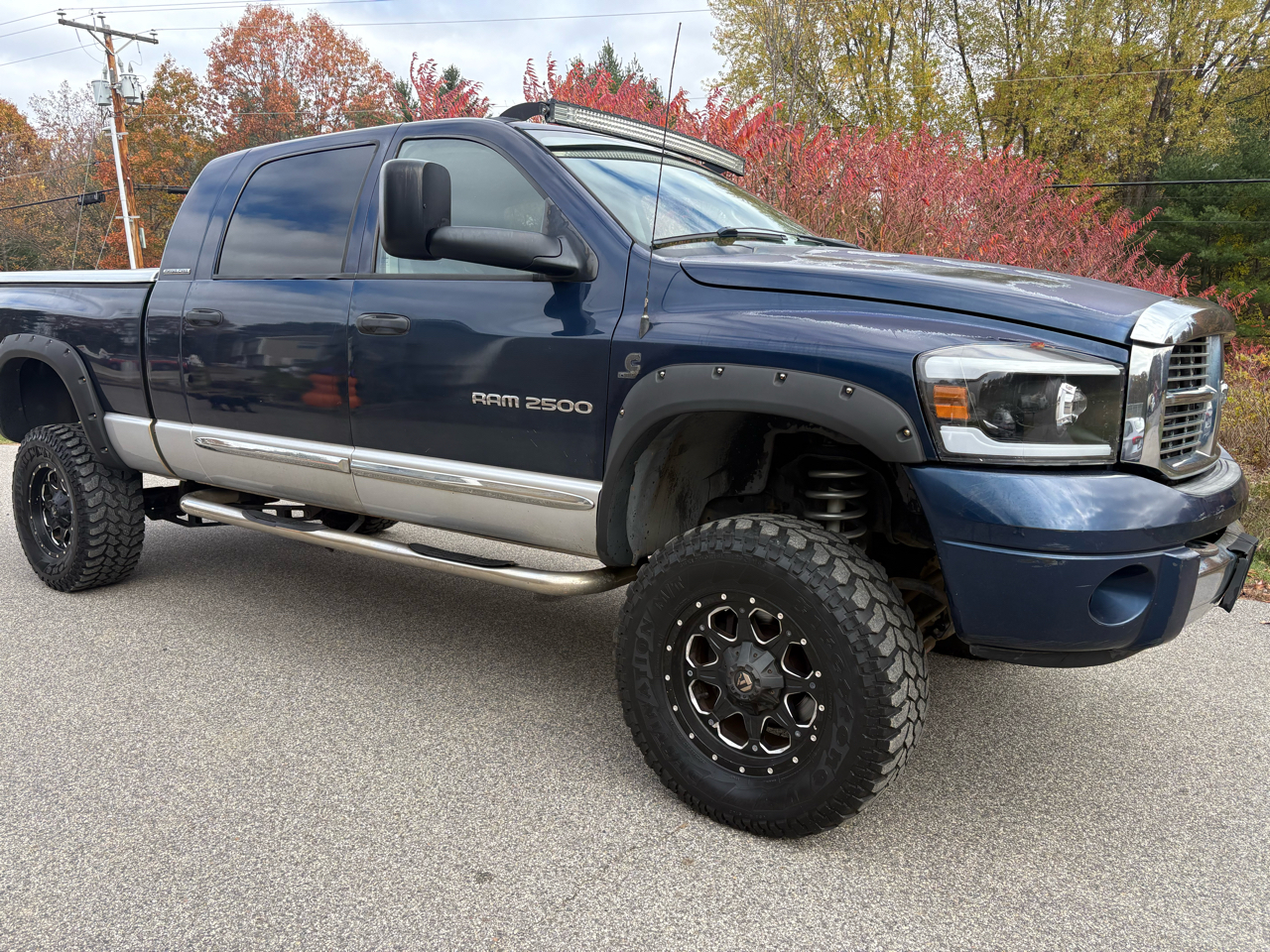 2006 Dodge Ram 2500 SLT Mega Cab 4WD