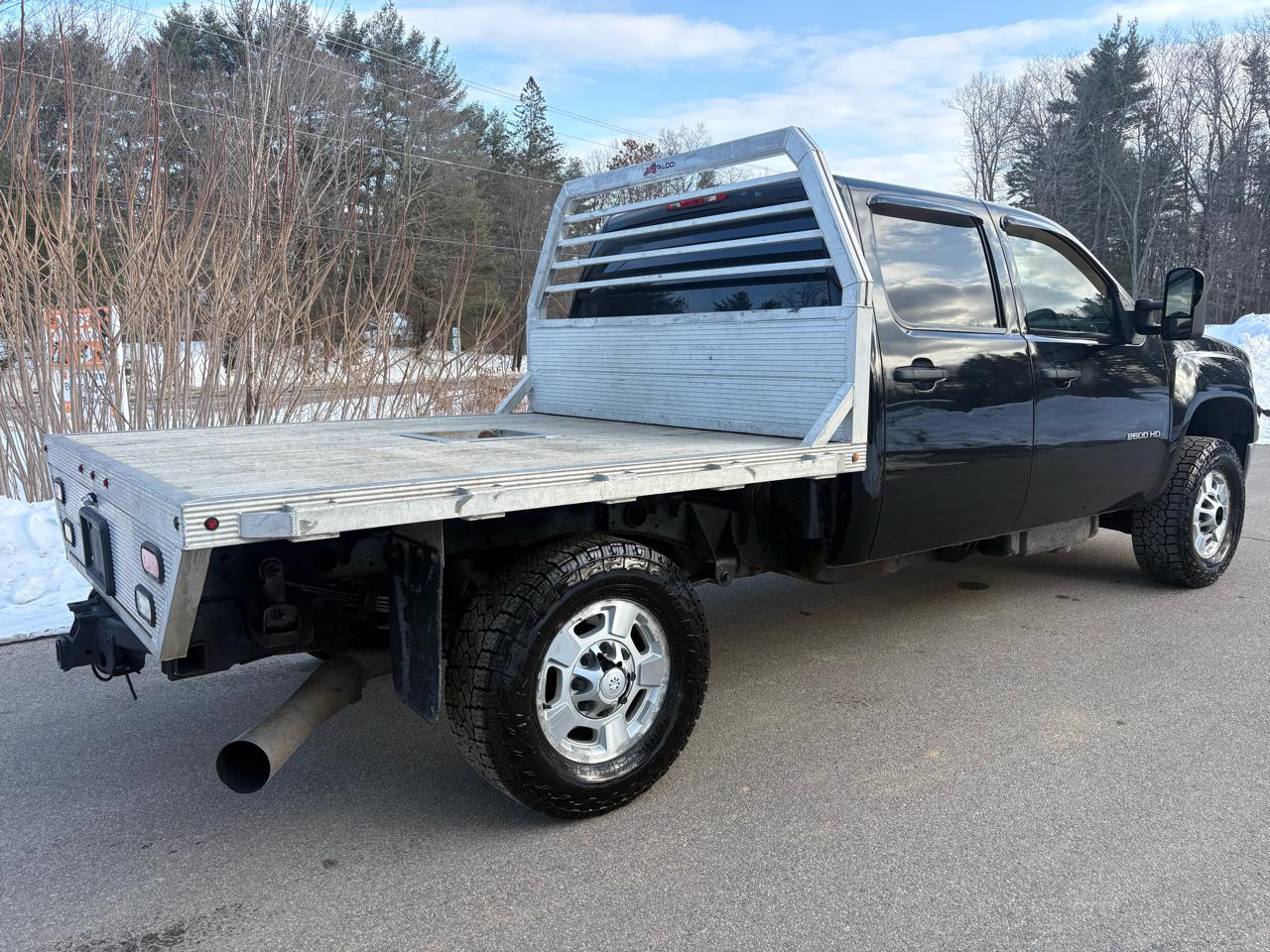 GMC Sierra 2500HD SLE Crew Cab 4WD 2011
