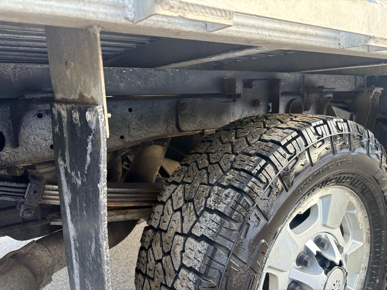 GMC Sierra 2500HD SLE Crew Cab 4WD 2011