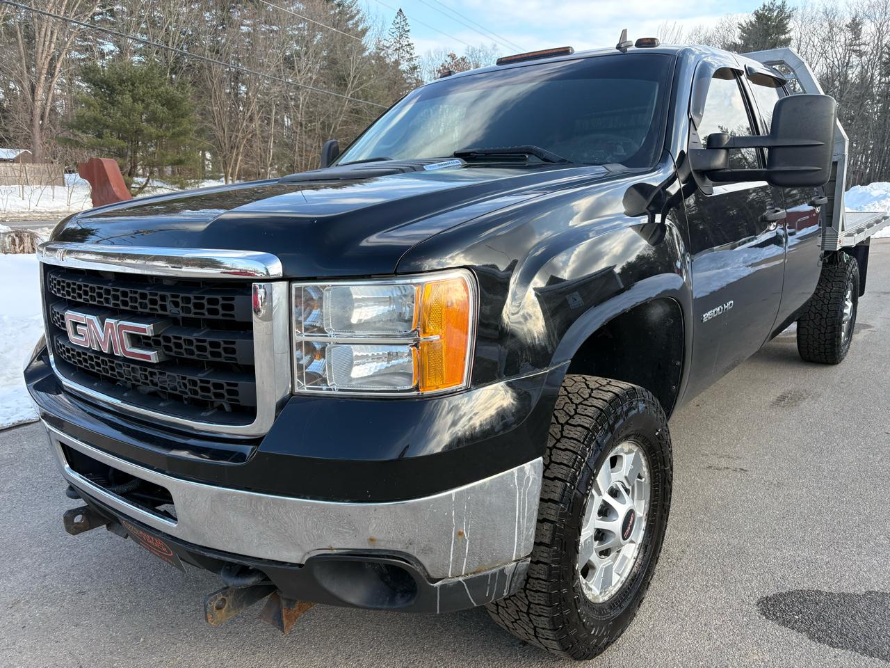GMC Sierra 2500HD SLE Crew Cab 4WD 2011