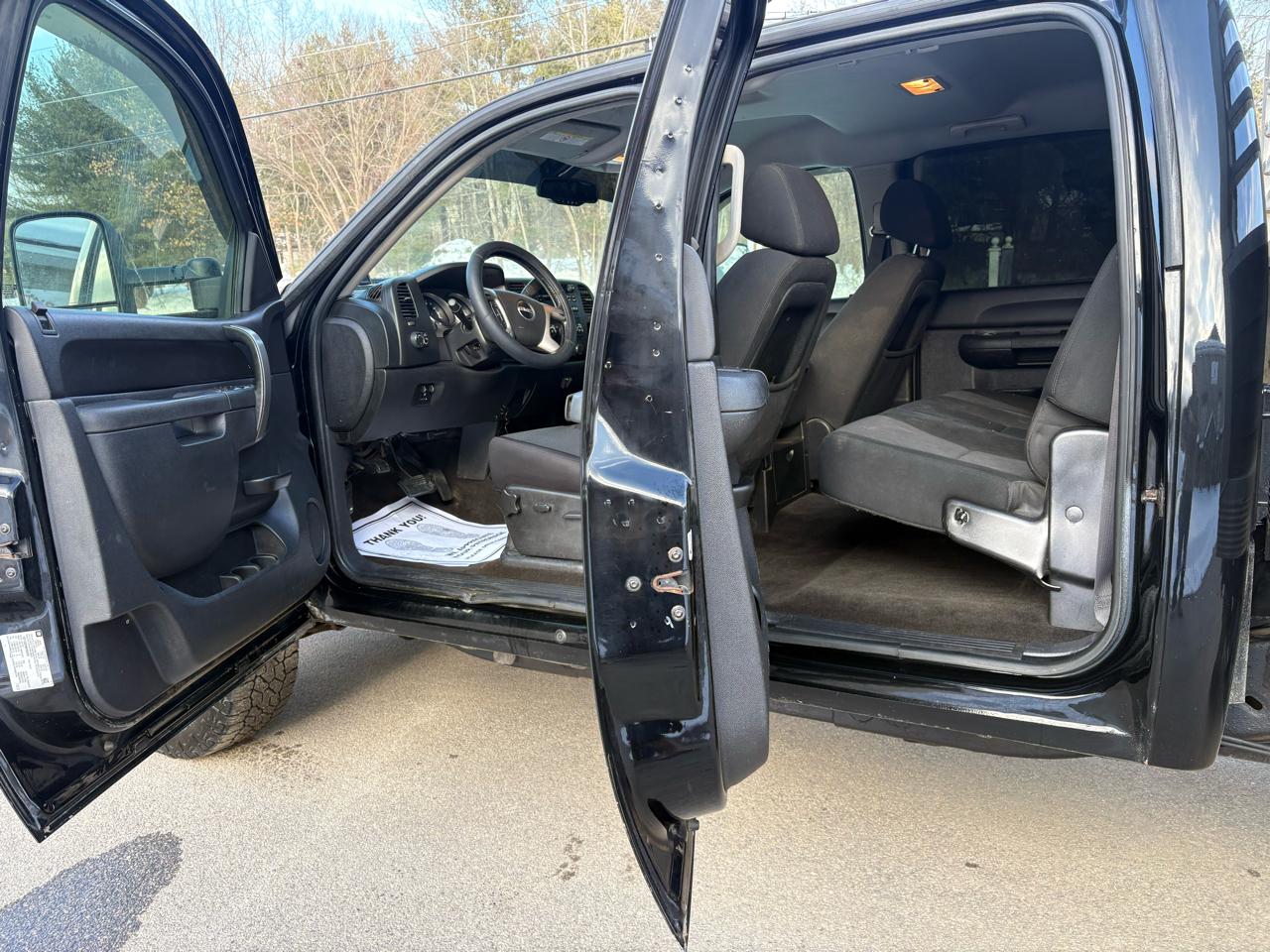 GMC Sierra 2500HD SLE Crew Cab 4WD 2011