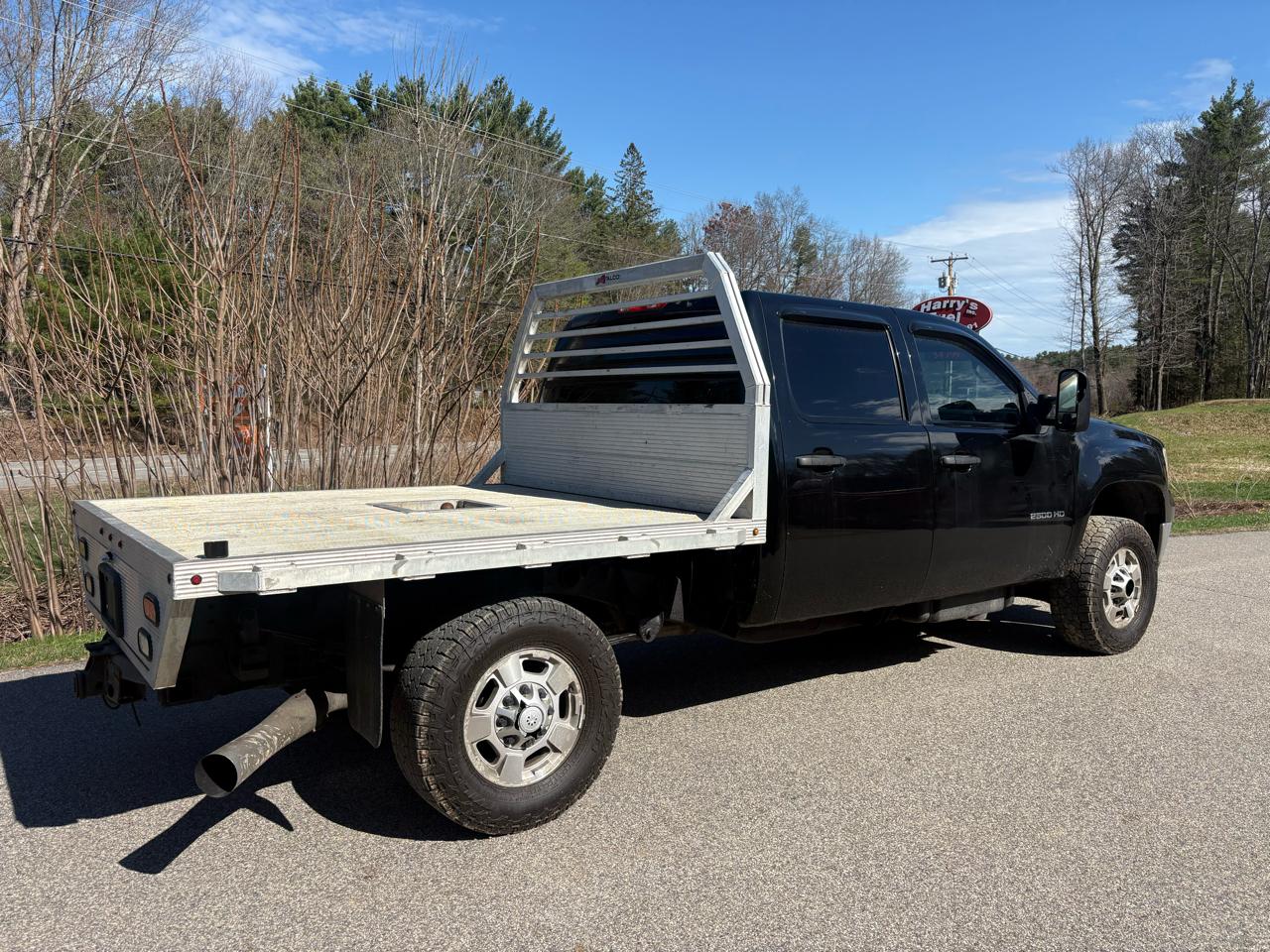 GMC Sierra 2500HD SLE Crew Cab 4WD 2011