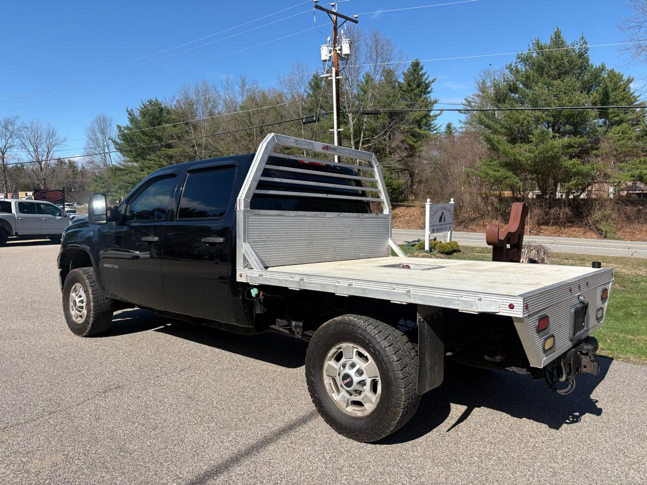 GMC Sierra 2500HD SLE Crew Cab 4WD 2011