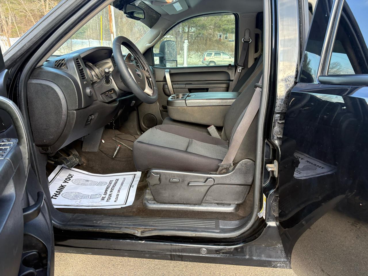 GMC Sierra 2500HD SLE Crew Cab 4WD 2011