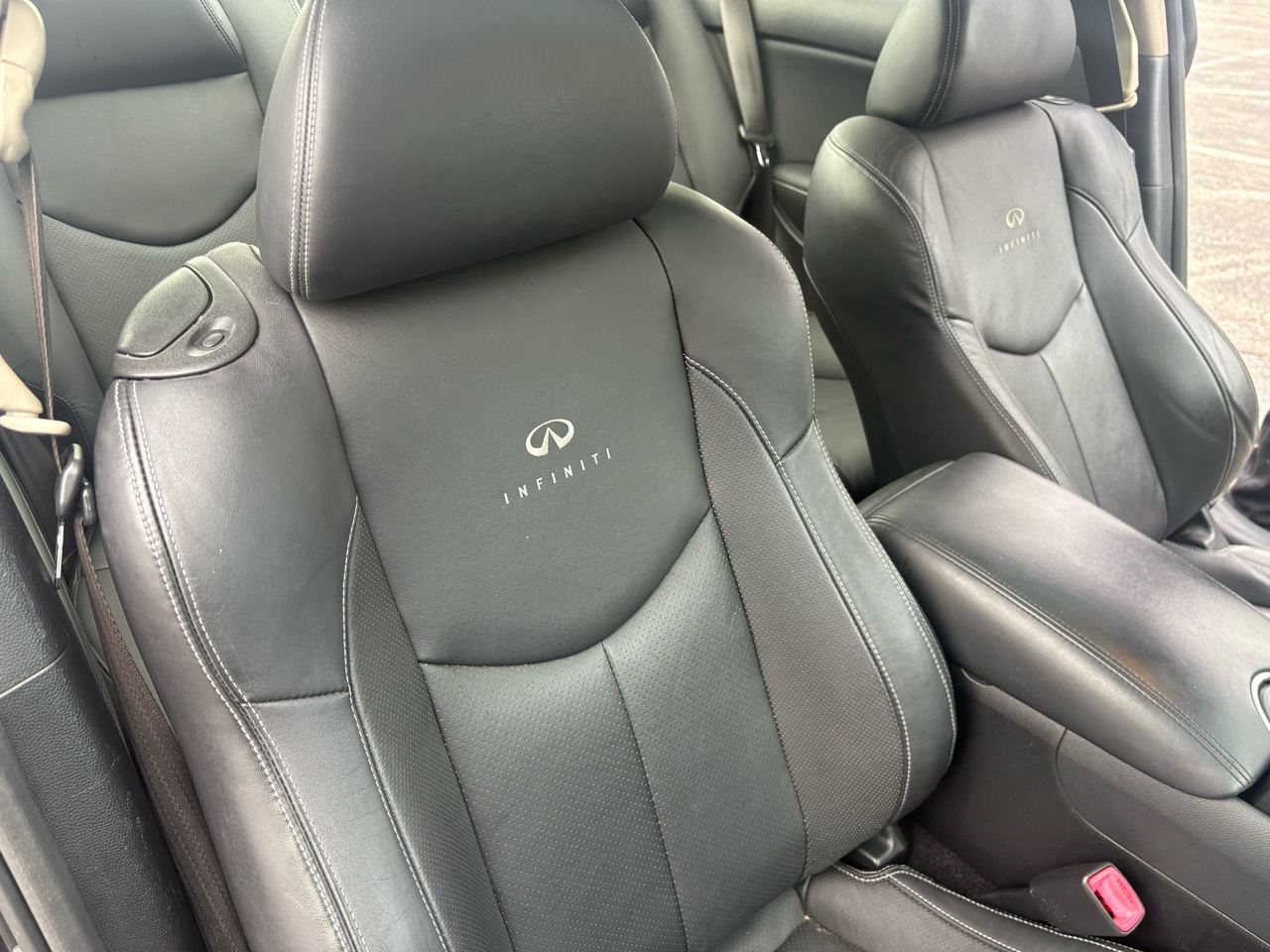 Infiniti G Coupe x AWD 2013