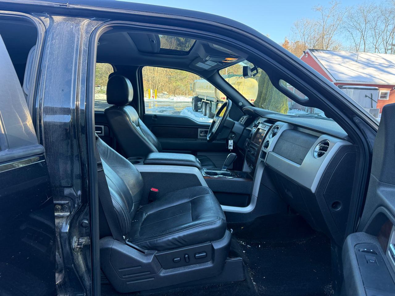 Ford F-150 Lariat SuperCab 4WD 2012