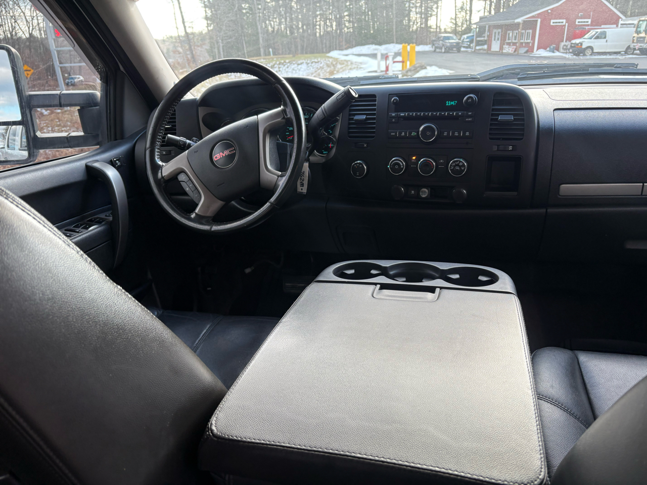 GMC Sierra 2500HD SLE Crew Cab 4WD 2011