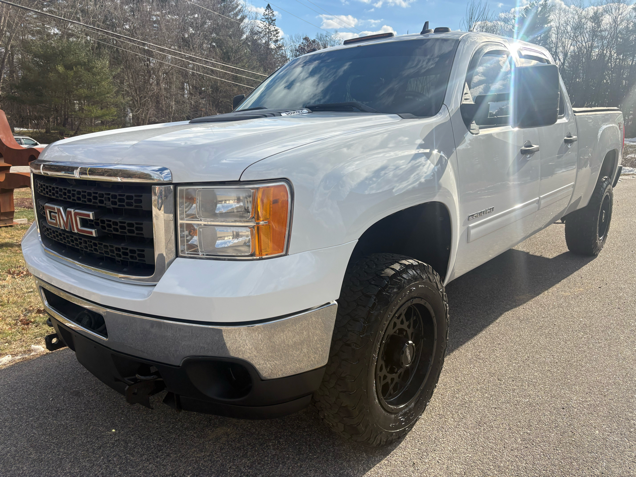 GMC Sierra 2500HD SLE Crew Cab 4WD 2011