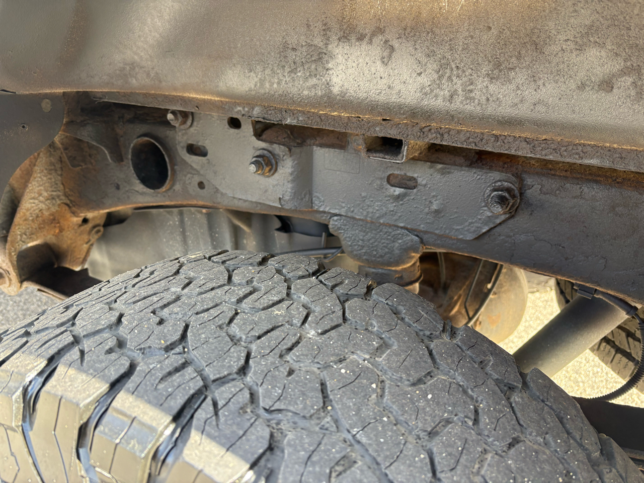 GMC Sierra 2500HD SLE Crew Cab 4WD 2011