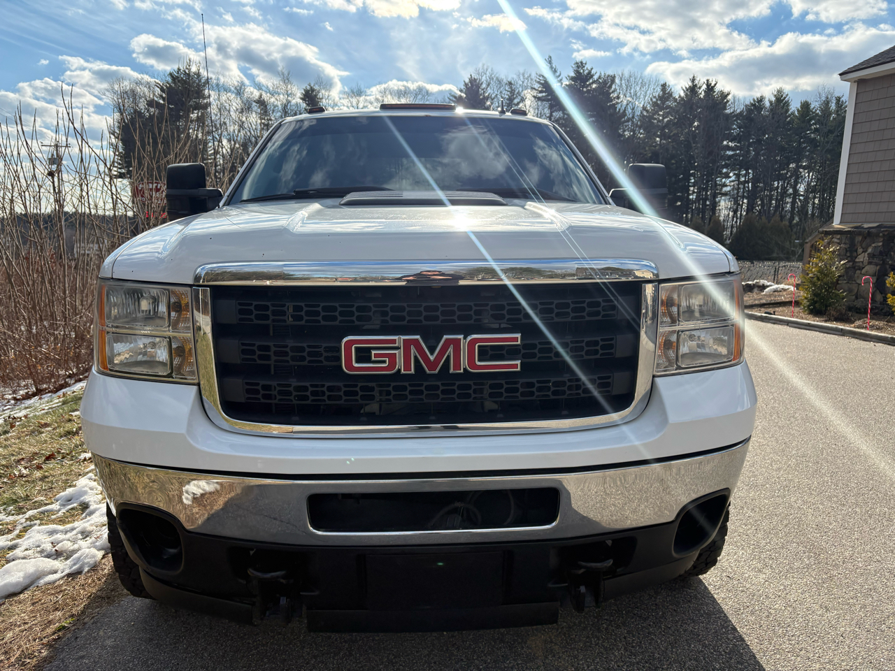 GMC Sierra 2500HD SLE Crew Cab 4WD 2011