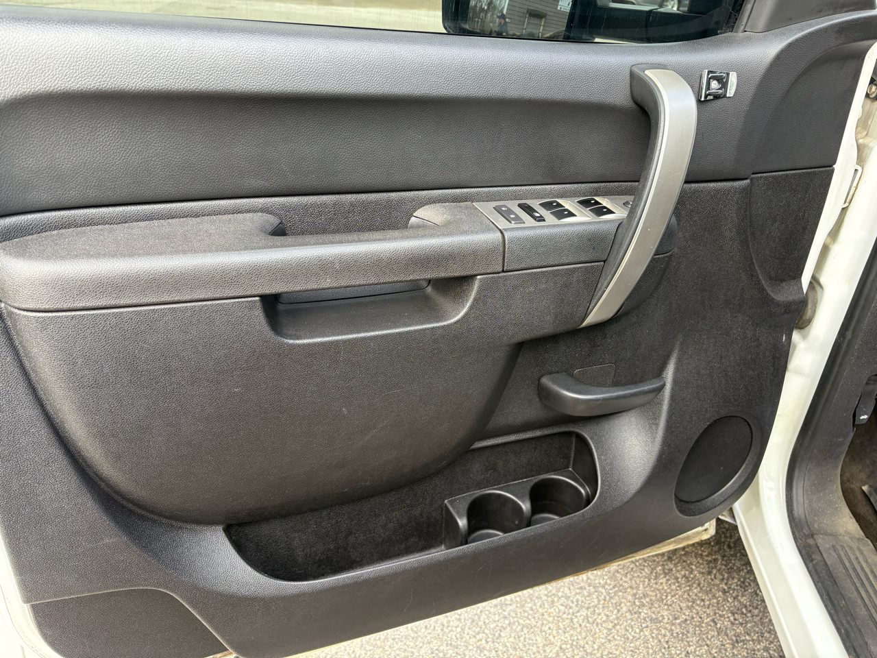 GMC Sierra 2500HD SLE Crew Cab 4WD 2011