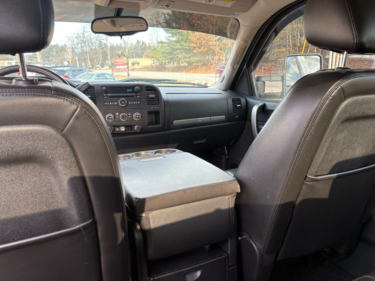 GMC Sierra 2500HD SLE Crew Cab 4WD 2011