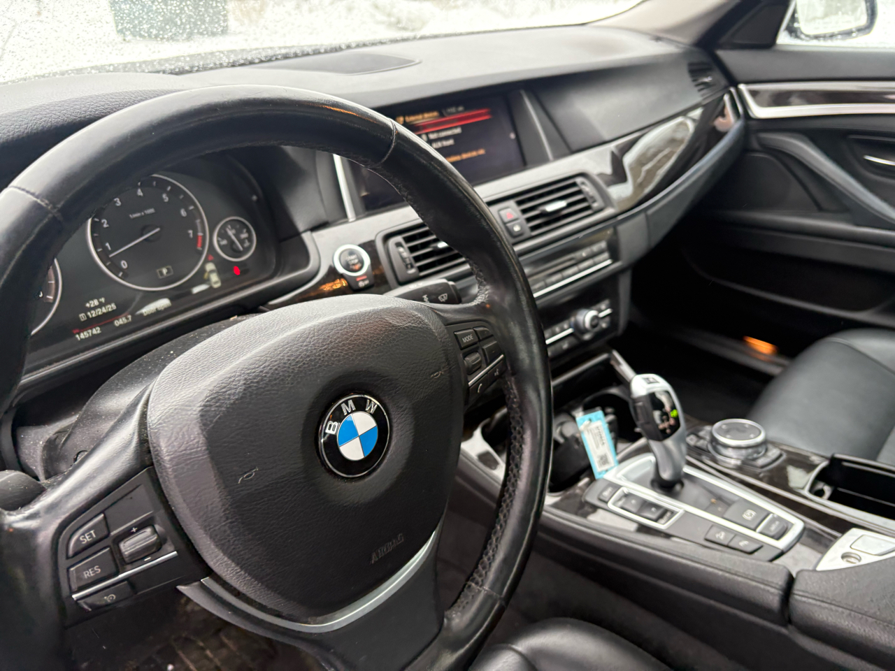 BMW 5-Series 535i xDrive 2015