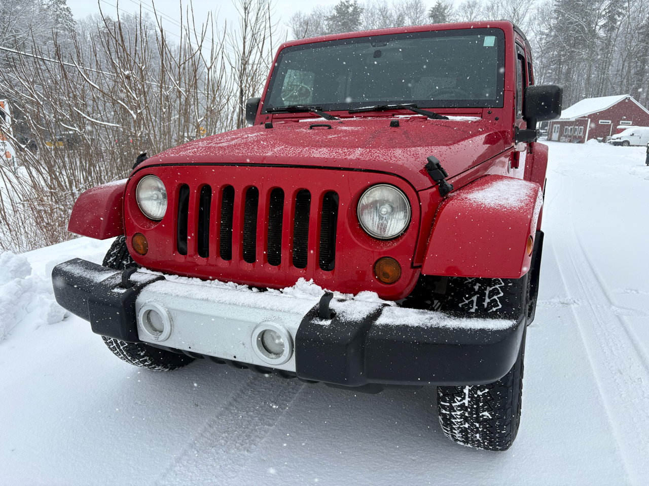 Jeep Wrangler Unlimited Sahara 4WD 2011