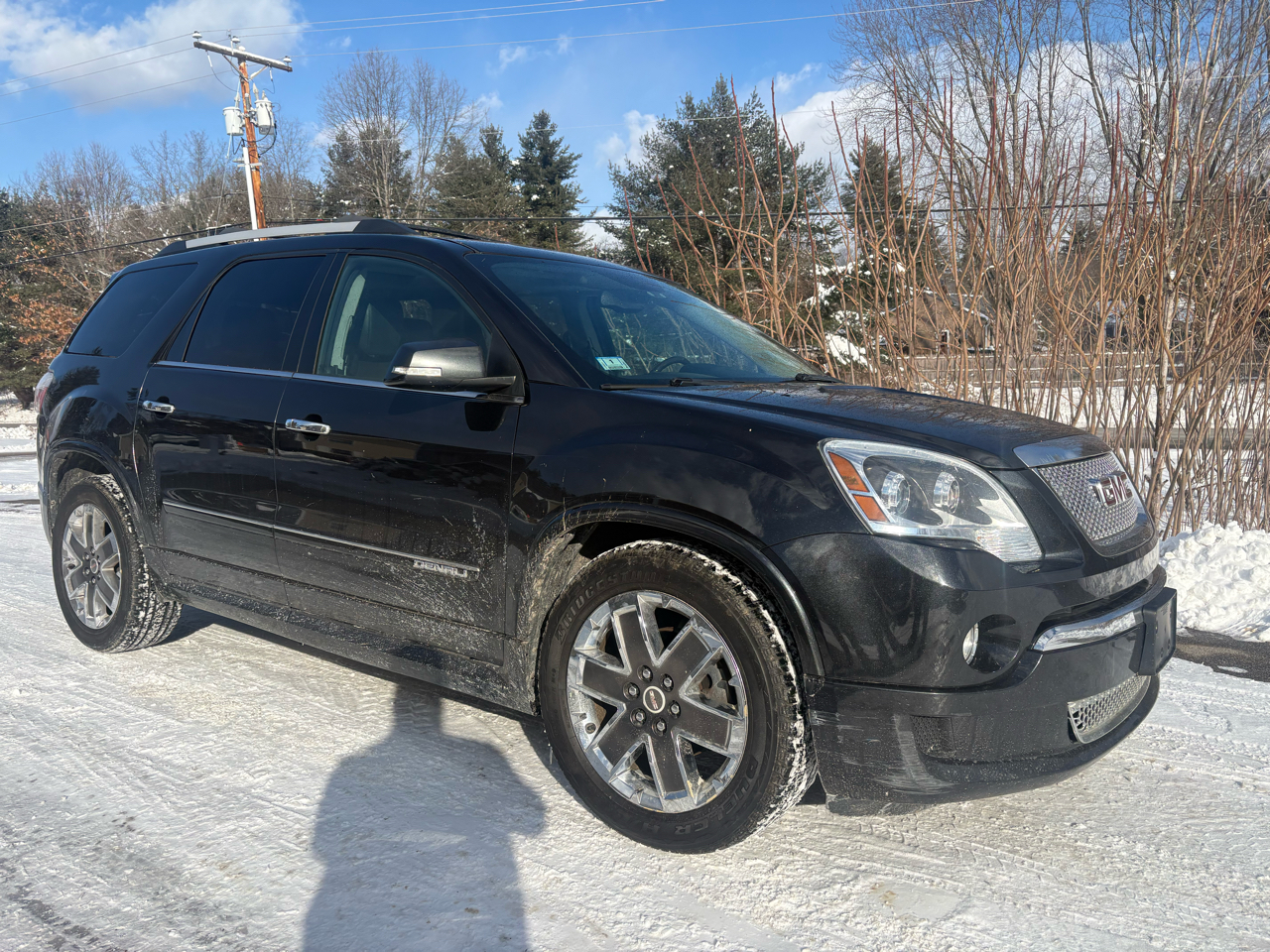 GMC Acadia Denali AWD 2011