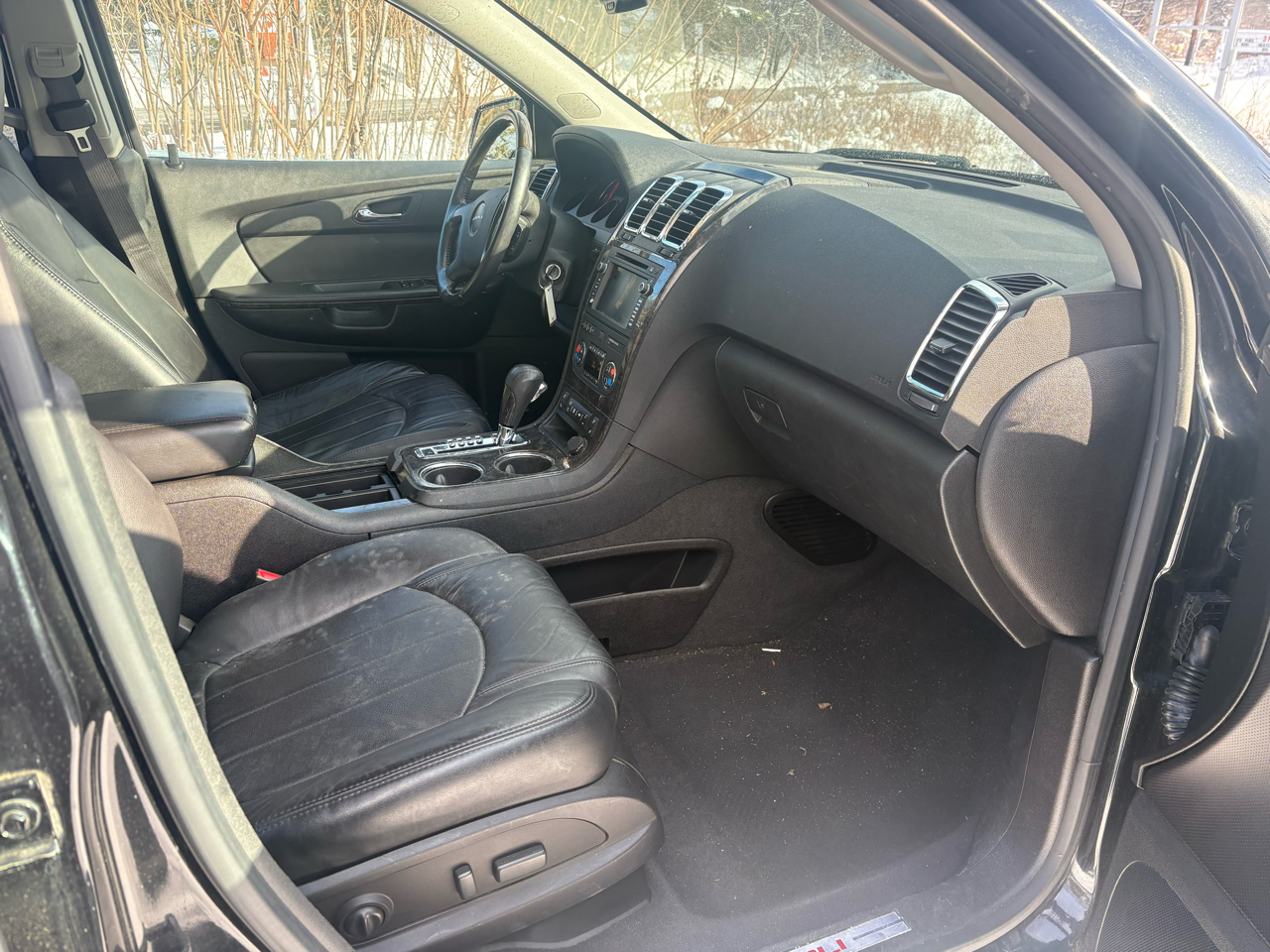 GMC Acadia Denali AWD 2011