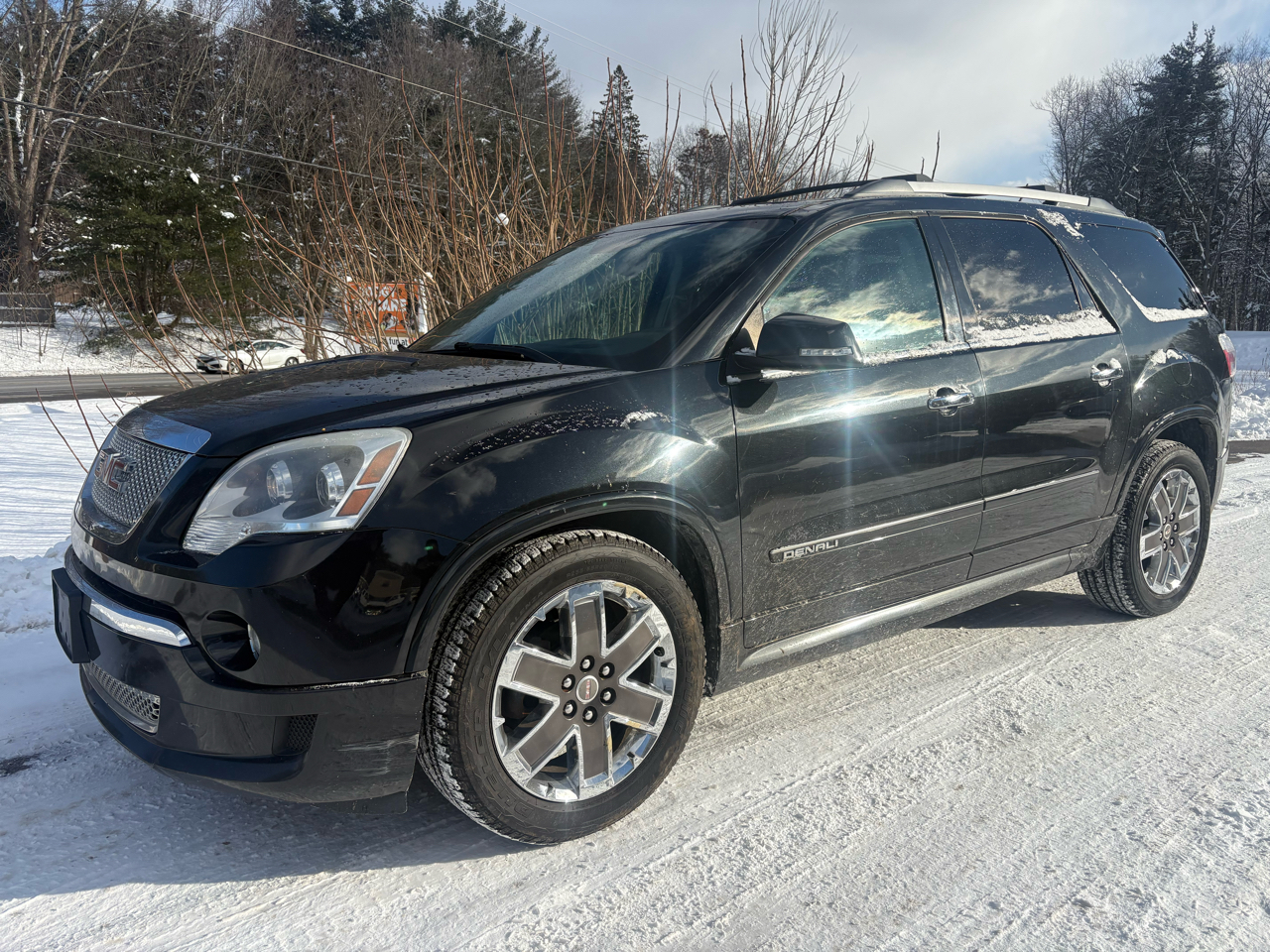 GMC Acadia Denali AWD 2011