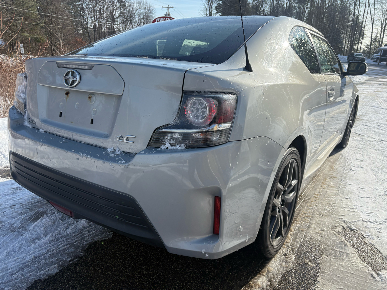 Scion tC Sports Coupe 5-Spd MT 2014