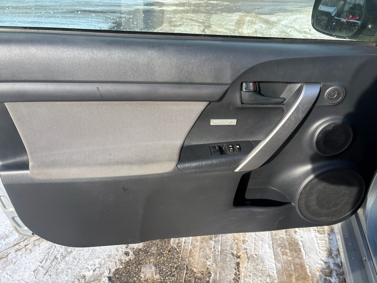 Scion tC Sports Coupe 5-Spd MT 2014