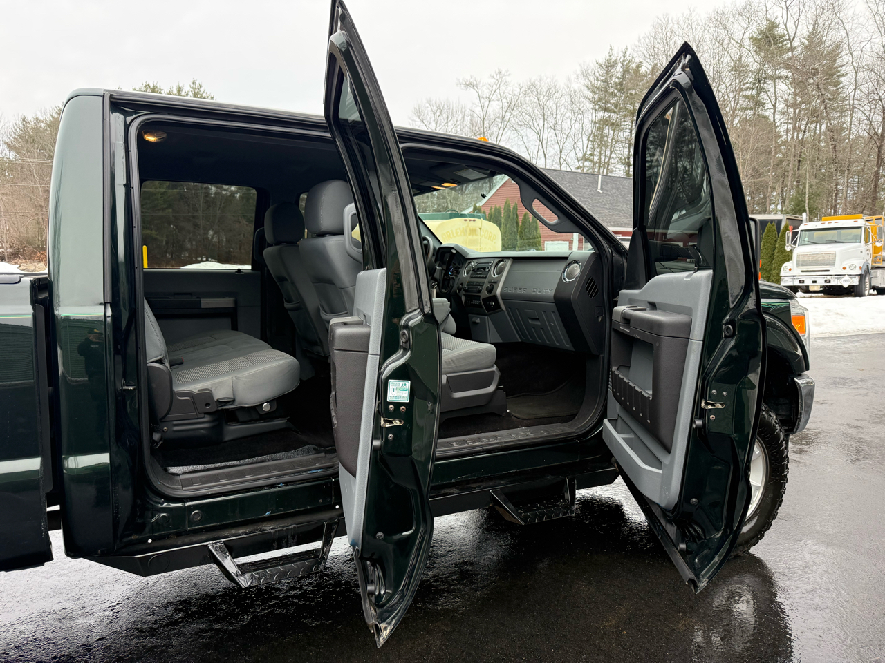 Ford F-250 SD XLT Crew Cab Short Bed 4WD 2016