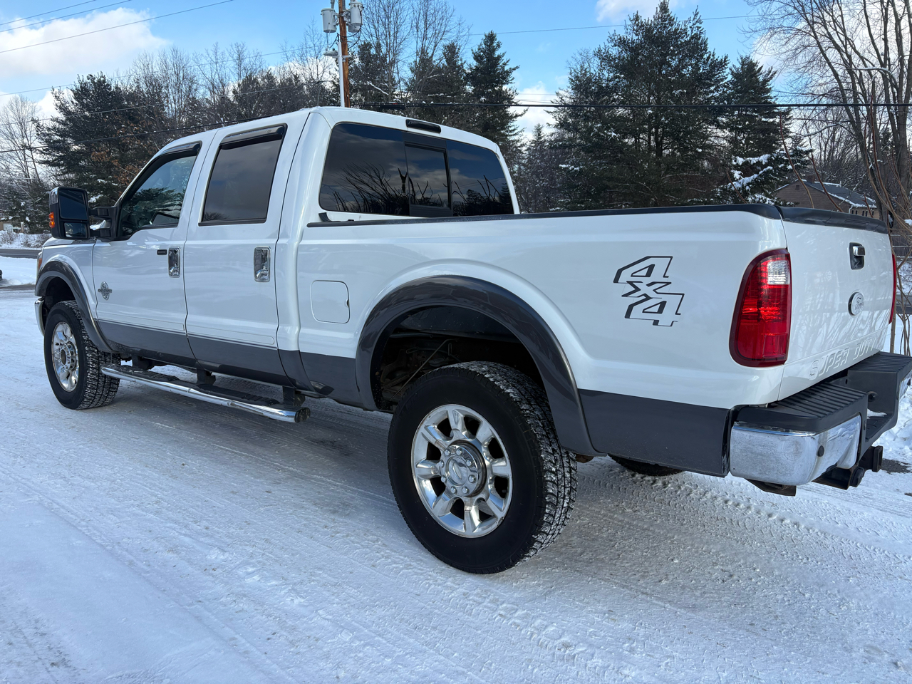 Ford F-350 SD Lariat Crew Cab 4WD 2012