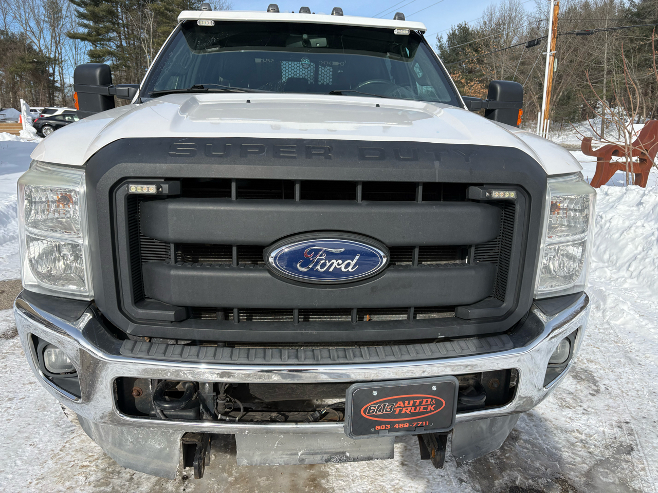 Ford F-350 SD Lariat Crew Cab 4WD 2011