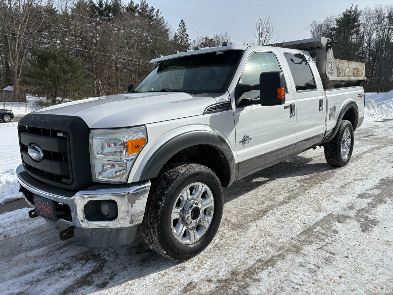 Ford F-350 SD Lariat Crew Cab 4WD 2011