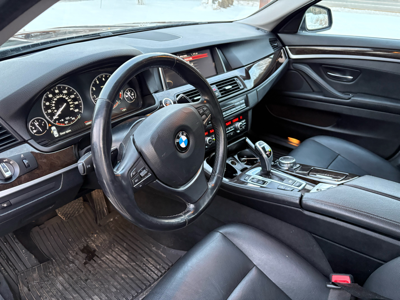 BMW 5-Series 535i xDrive 2016