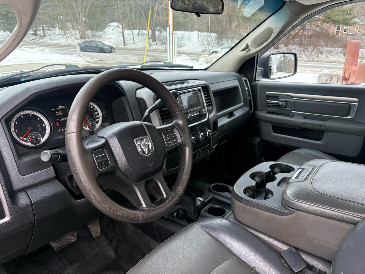 RAM 2500 Tradesman Regular Cab 4WD 2015