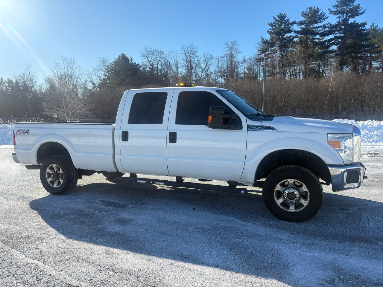 Ford F-350 SD XLT Crew Cab LWB 4WD 2015
