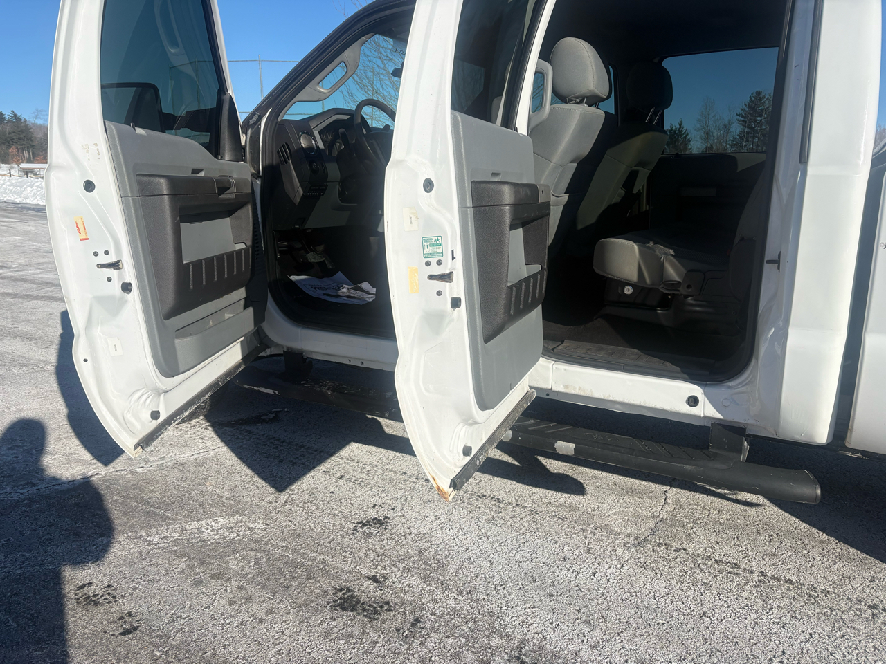 Ford F-350 SD XLT Crew Cab LWB 4WD 2015