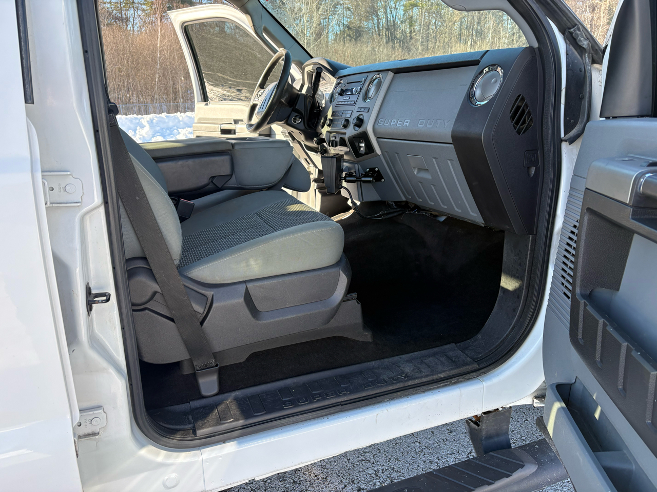 Ford F-350 SD XLT Crew Cab LWB 4WD 2015