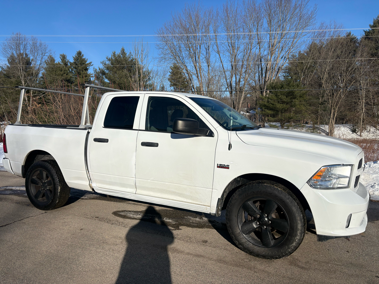 RAM 1500 Tradesman Quad Cab 4WD 2016