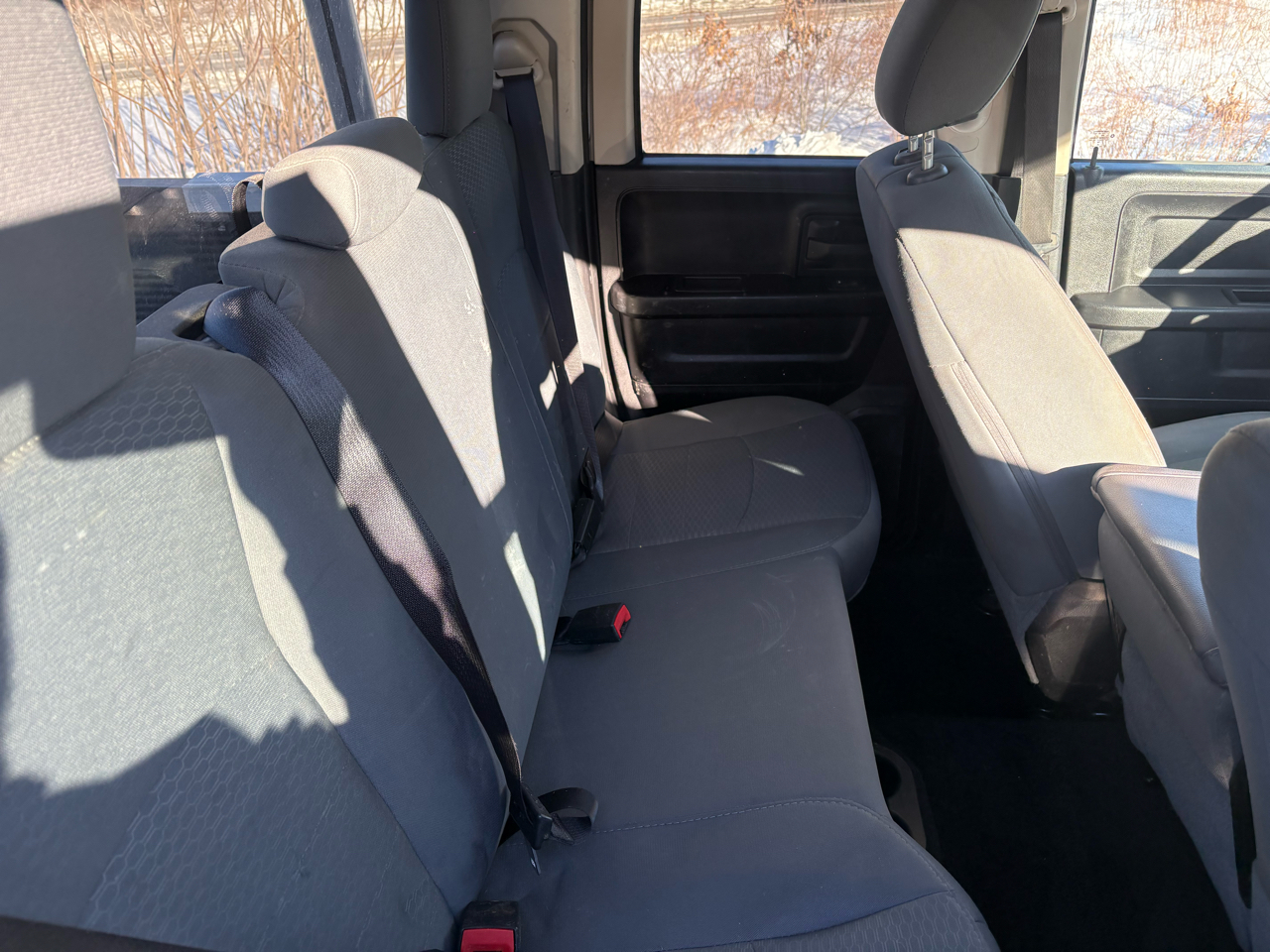 RAM 1500 Tradesman Quad Cab 4WD 2016