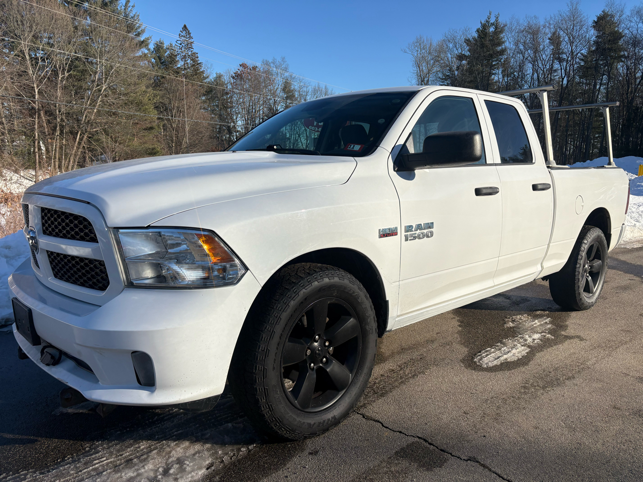RAM 1500 Tradesman Quad Cab 4WD 2016