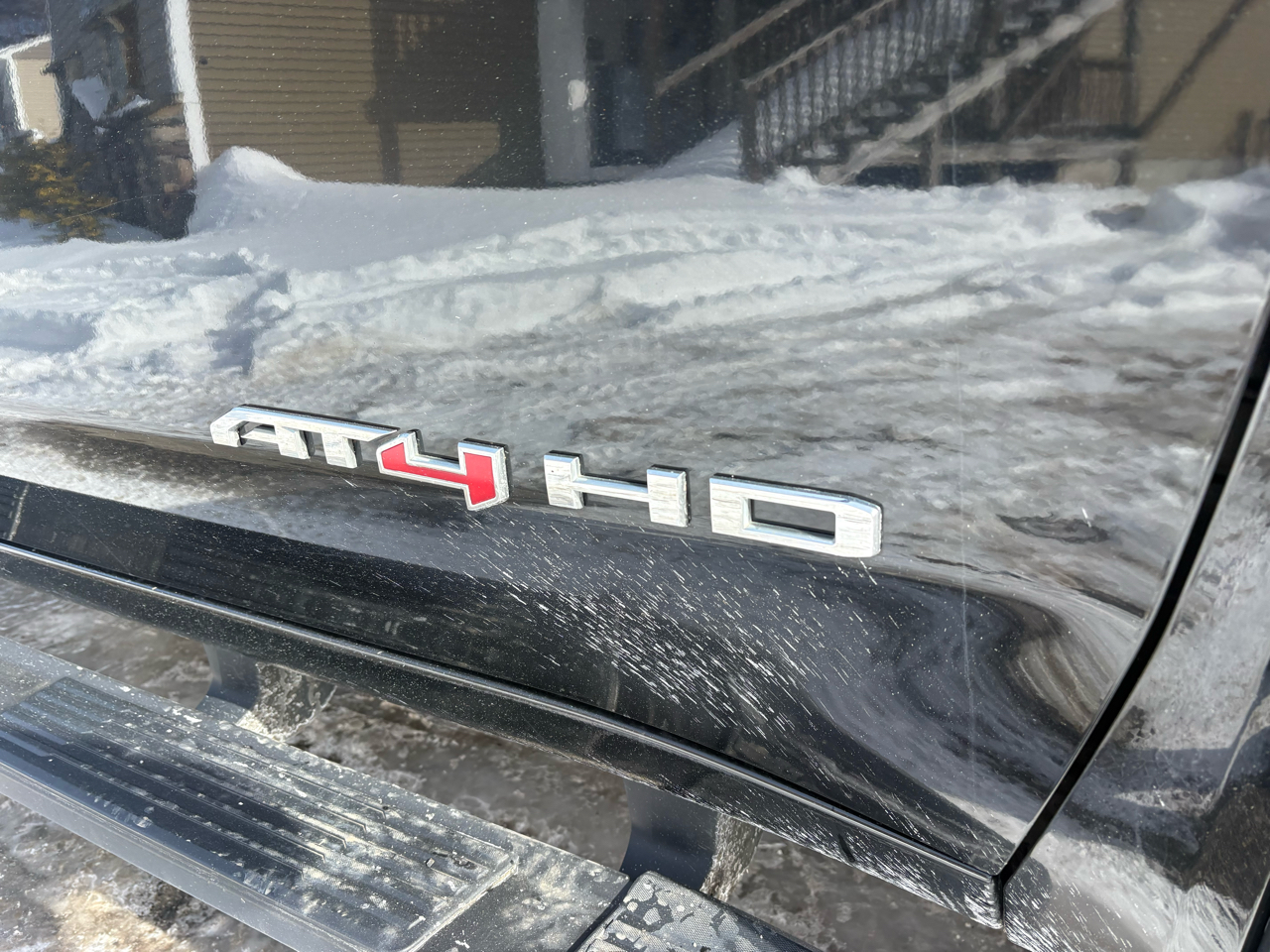 GMC Sierra 2500HD AT4 Crew Cab 4WD 2020