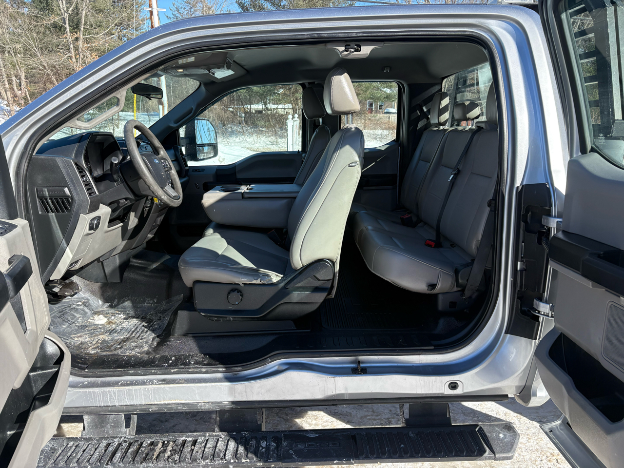 Ford F-250 SD XL SuperCab 4WD 2020