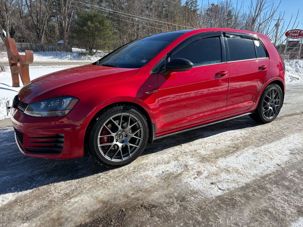 Volkswagen Golf GTI S 6M 4-Door 2017