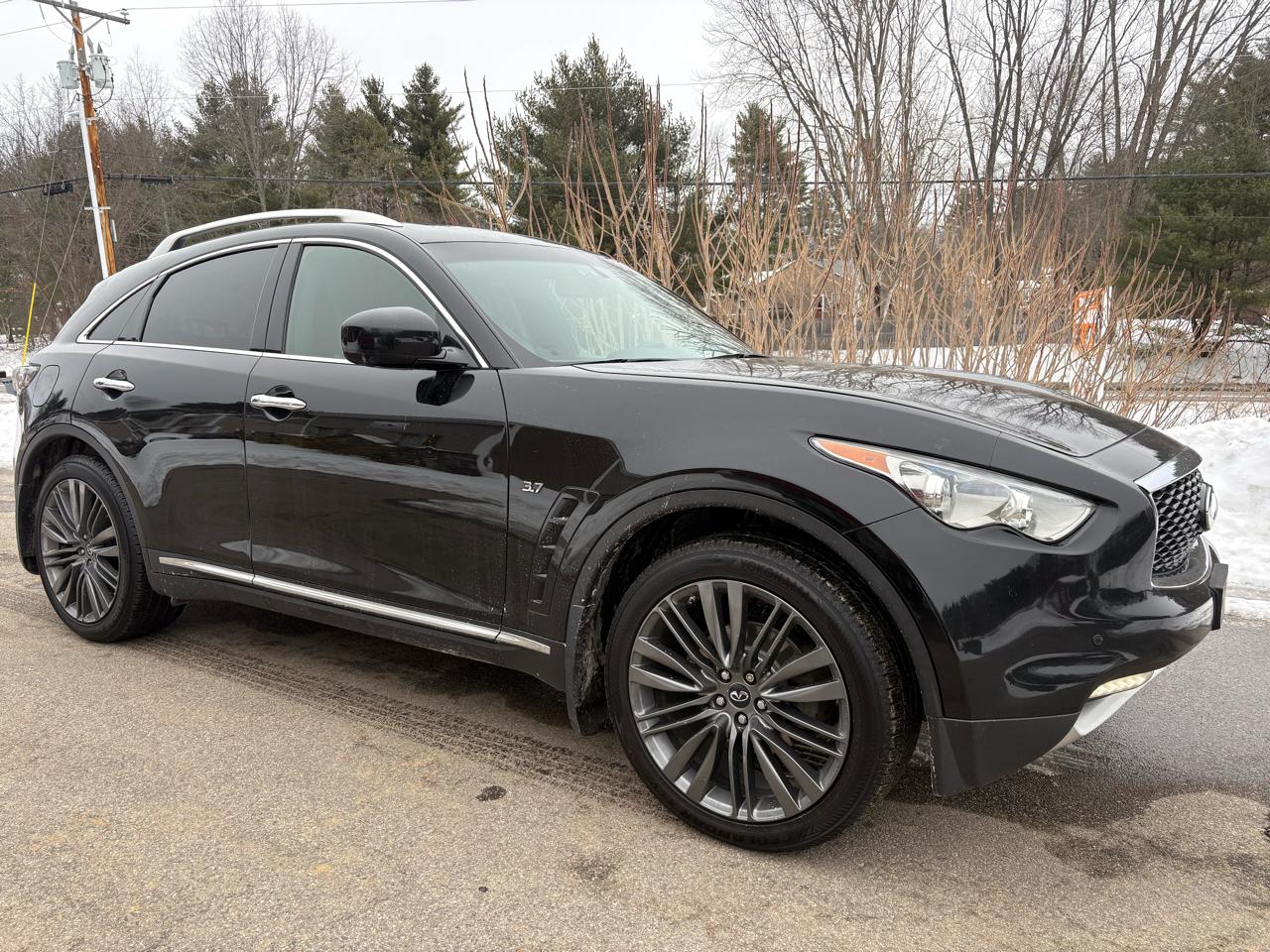 Infiniti QX70 Base AWD 2017