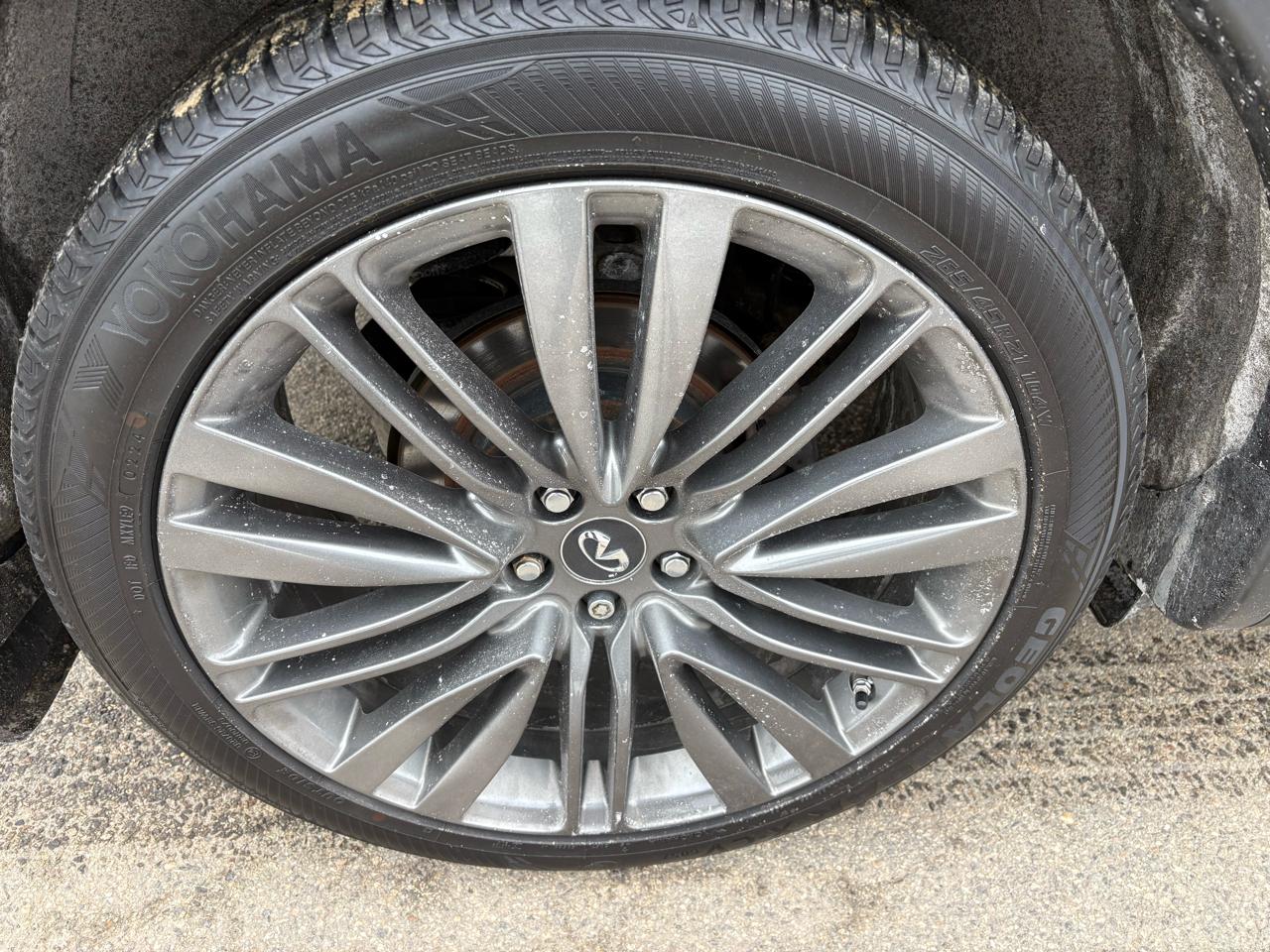 Infiniti QX70 Base AWD 2017