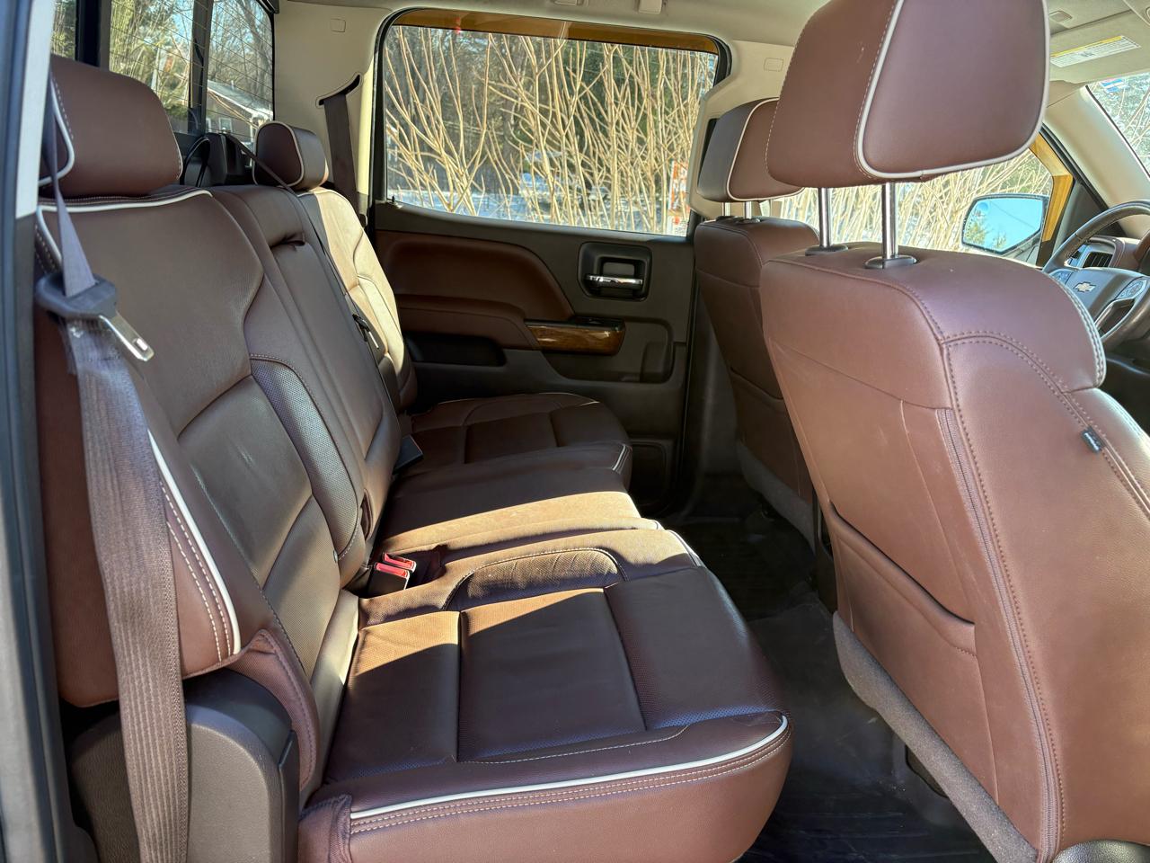 Chevrolet Silverado 1500 High Country Crew Cab Long Box 4WD 2017