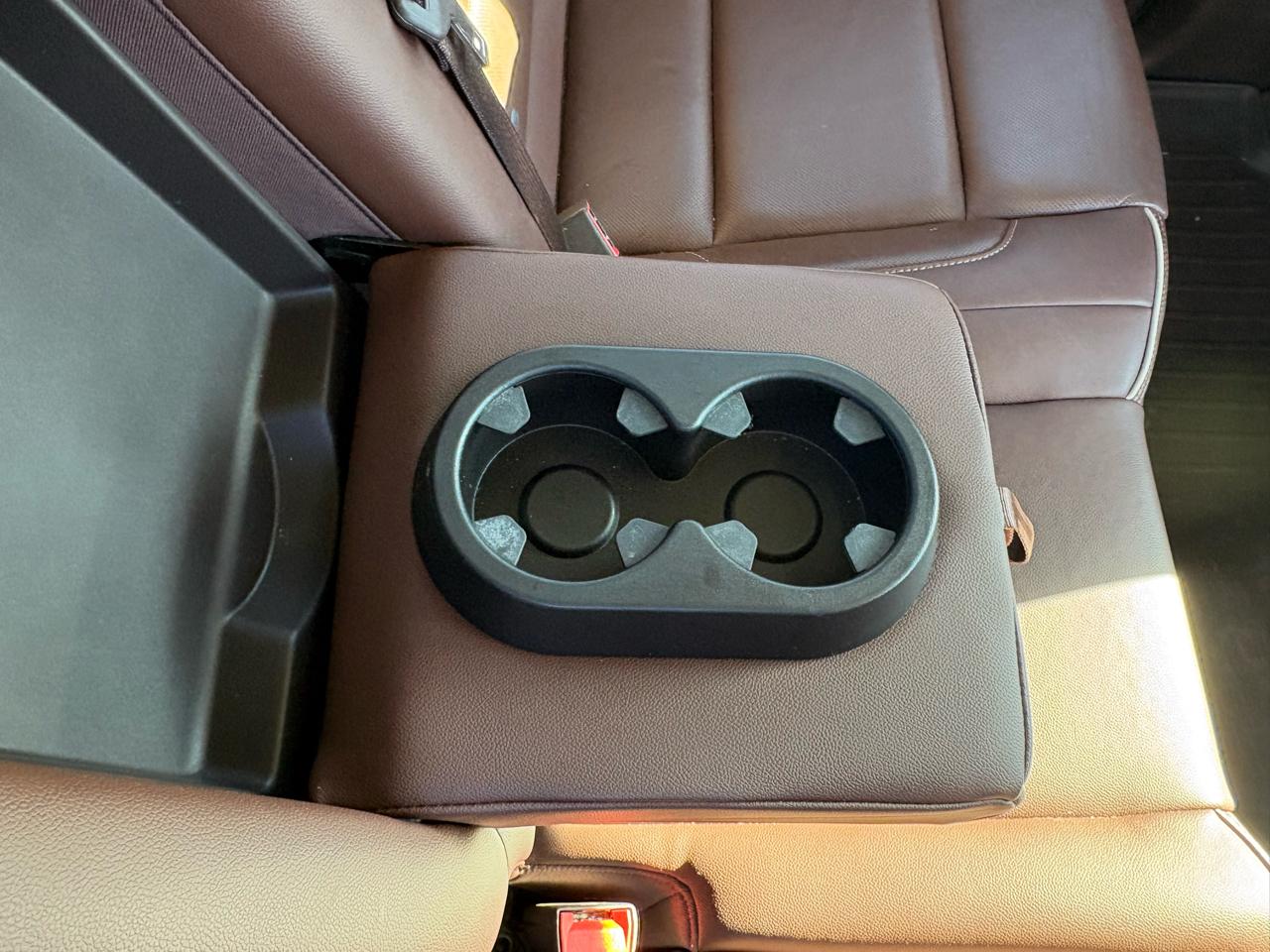 Chevrolet Silverado 1500 High Country Crew Cab Long Box 4WD 2017