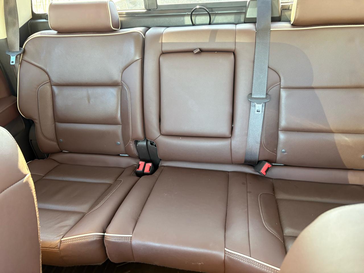 Chevrolet Silverado 1500 High Country Crew Cab Long Box 4WD 2017