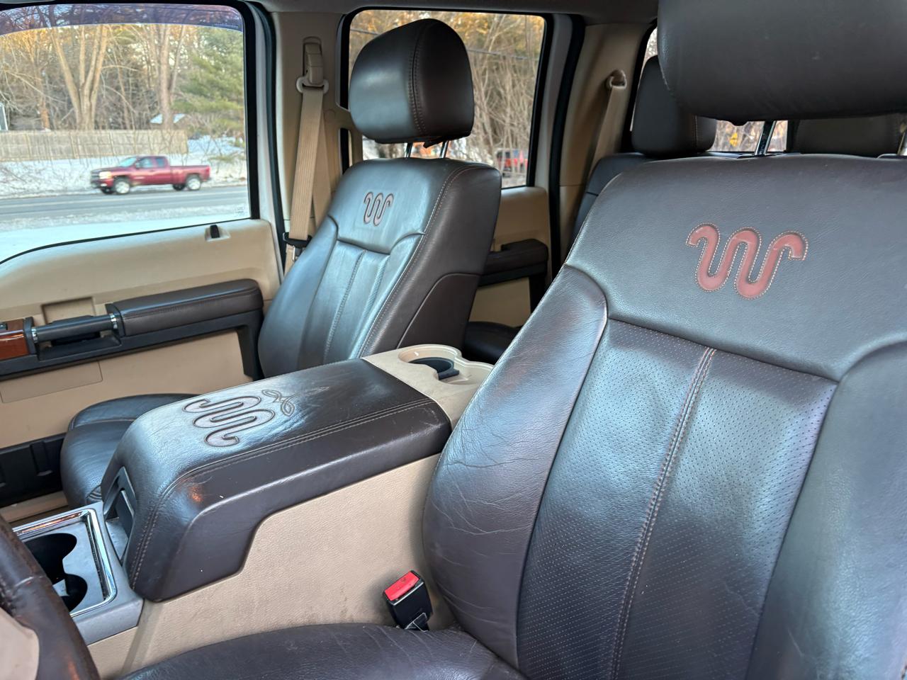 Ford F-350 SD King Ranch Crew Cab 4WD 2016