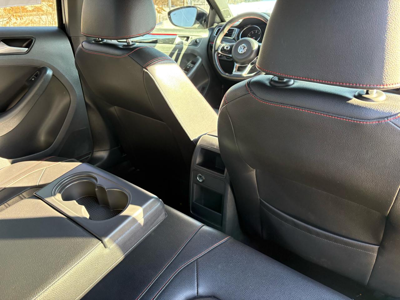 Volkswagen Jetta 2.0T GLI 6A 2017